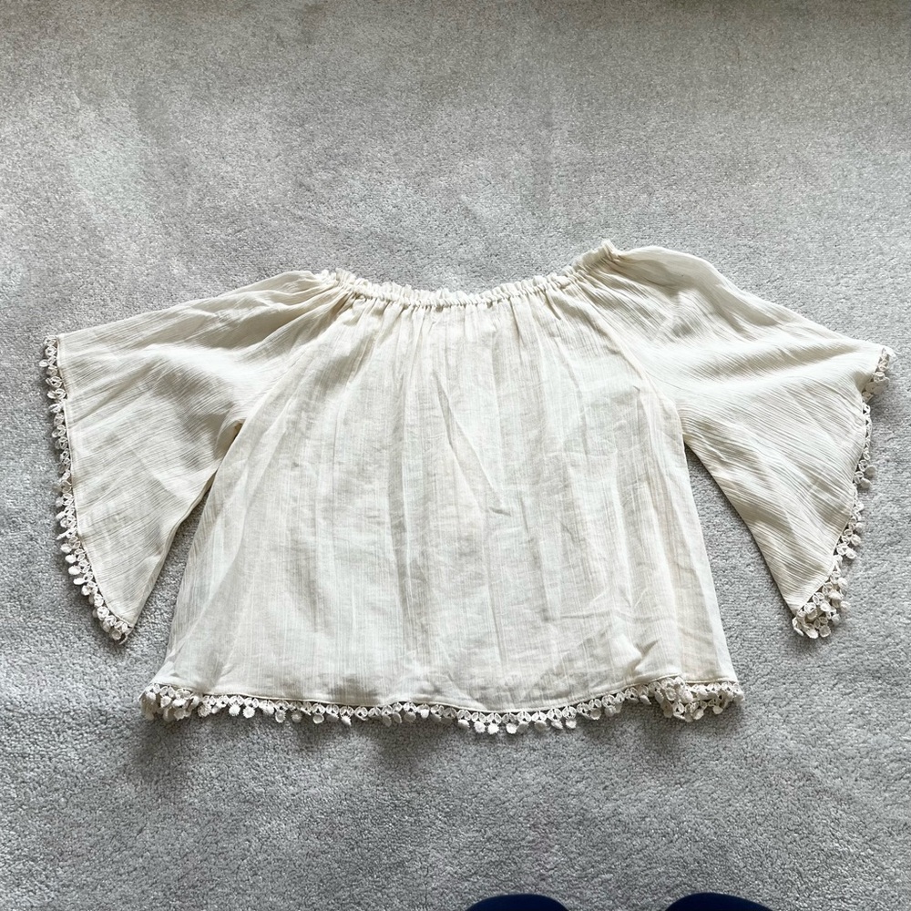 LOVE SHACK FANCY GAUZY SEMI SHEER TASSEL TRIM CREAM TOP BEACHY CHIC BOHO - Picture 4 of 10